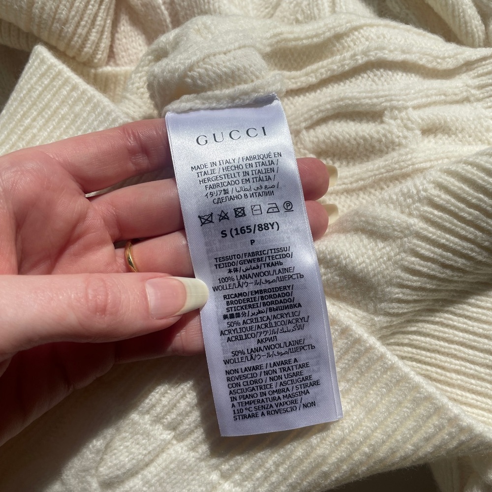 Gucci x The North Face Cream Cable-Knit Turtleneck Sweater with Floral Logo - Picture 6 of 7